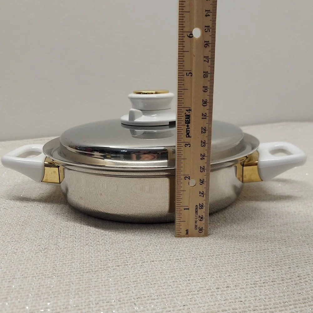 Health Craft 5 Ply Nicromium Surgical Steel 1.25 QT Saucepan with Lid USA